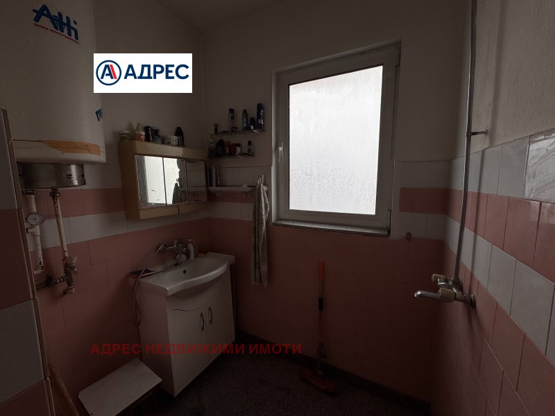 Продава МНОГОСТАЕН, гр. Стара Загора, Център, снимка 13 - Апартаменти - 52398227