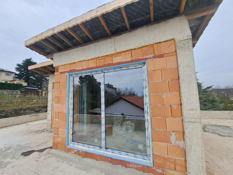 Till salu  Hus Varna , m-t Alen mak , 270 kvm | 68986368 - bild [6]