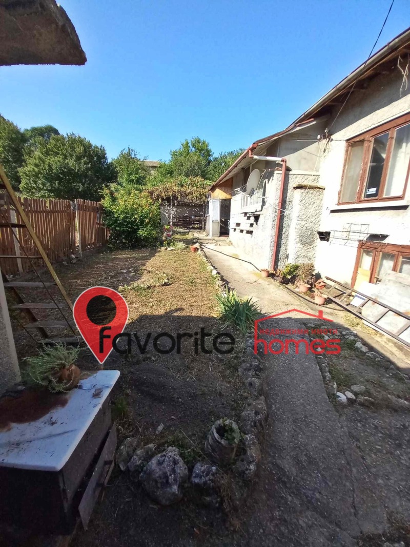 Продава  Къща област Шумен , с. Овчарово , 150 кв.м | 62466435