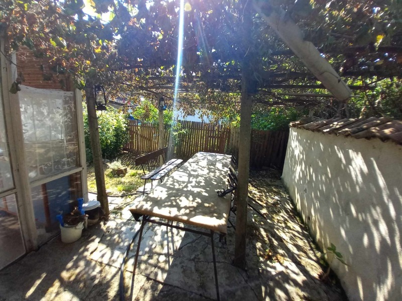Продава  Къща област Шумен , с. Овчарово , 150 кв.м | 62466435 - изображение [4]
