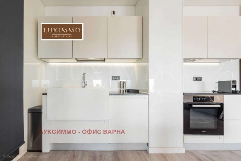 Продава 2-СТАЕН, гр. Варна, м-т Горна Трака, снимка 13 - Aпартаменти - 49096163