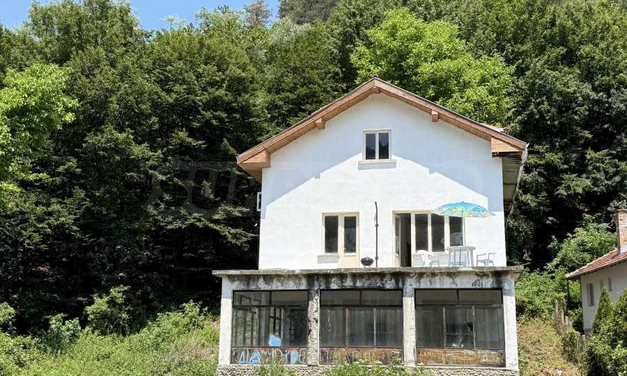 Продава КЪЩА, гр. Трявна, област Габрово, снимка 3 - Къщи - 56727429