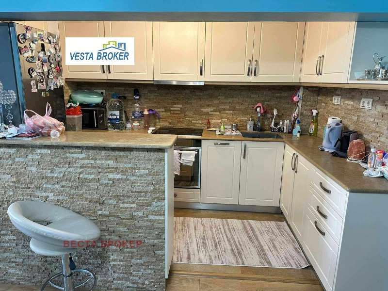 Продава 3-СТАЕН в град Кърджали, Център - 110 кв.м / 127 000 € » 248 390.41 лв., ВЕСТА БРОКЕР