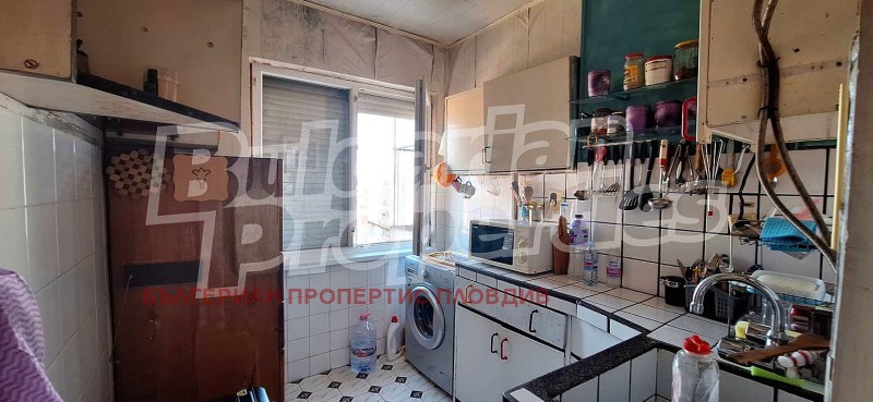 En venta  2 dormitorios Plovdiv , Izgrev , 64 metros cuadrados | 51720059 - imagen [3]