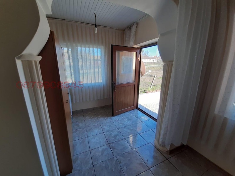Продава КЪЩА, гр. Омуртаг, област Търговище, снимка 4 - Къщи - 52779141
