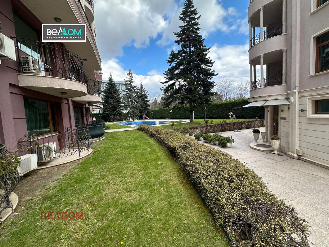 Продава 3-СТАЕН, гр. Варна, к.к. Св.Св. Константин и Елена