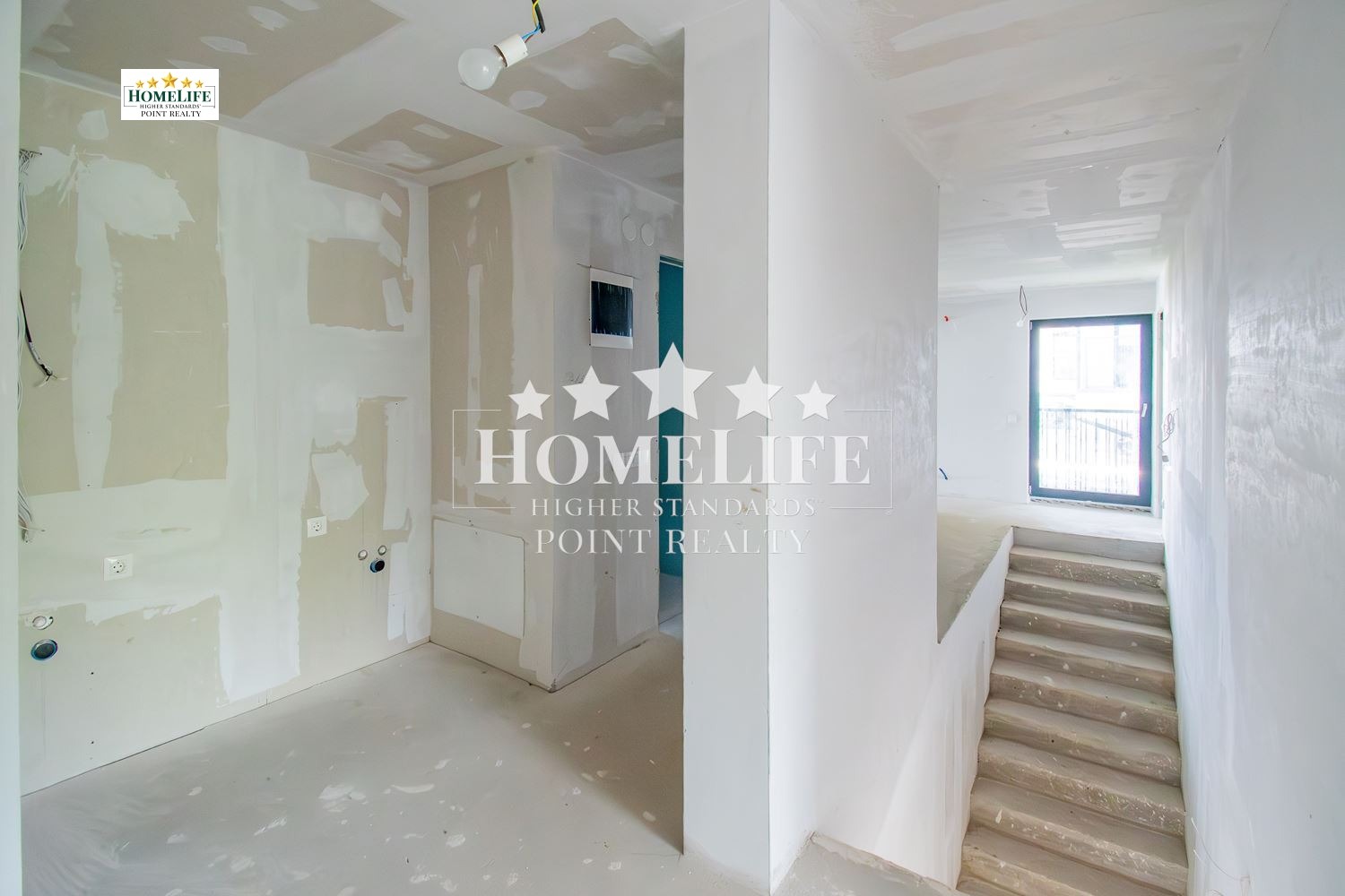 Продава КЪЩА, гр. София, м-т Камбаните, снимка 11 - Къщи - 54449558