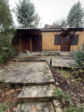 ПАРЦЕЛ, 865 m2