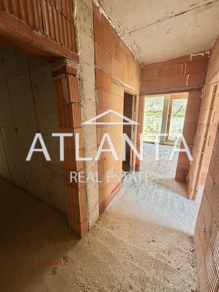 Продава 2-СТАЕН, гр. Варна, Изгрев, снимка 2 - Апартаменти - 53860203