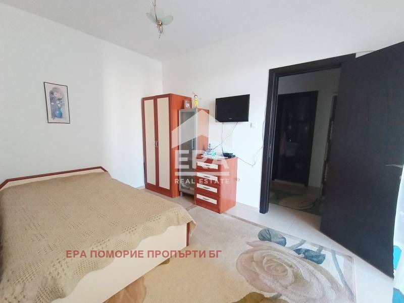 Продава 2-СТАЕН, гр. Поморие, област Бургас, снимка 6 - Апартаменти - 54601105