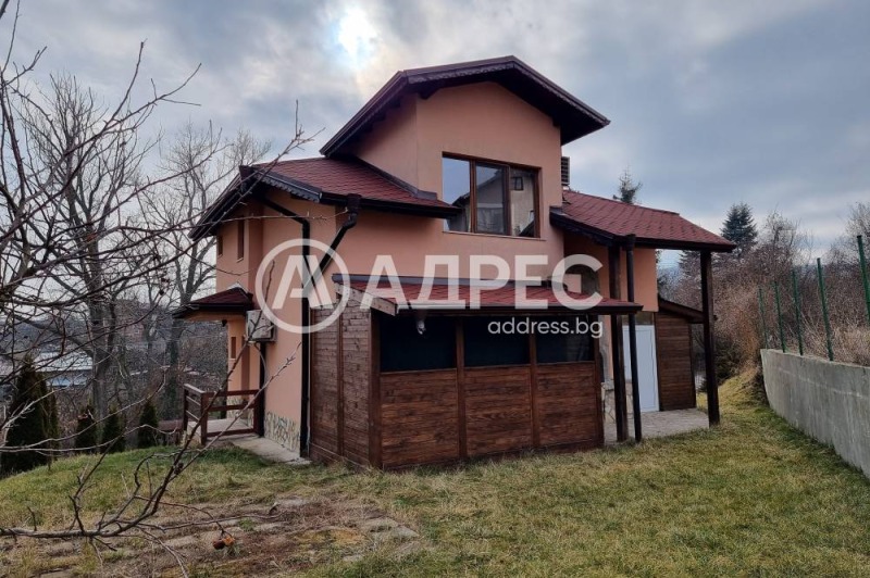 Продава КЪЩА, с. Хераково, област София област, снимка 3 - Къщи - 49266220