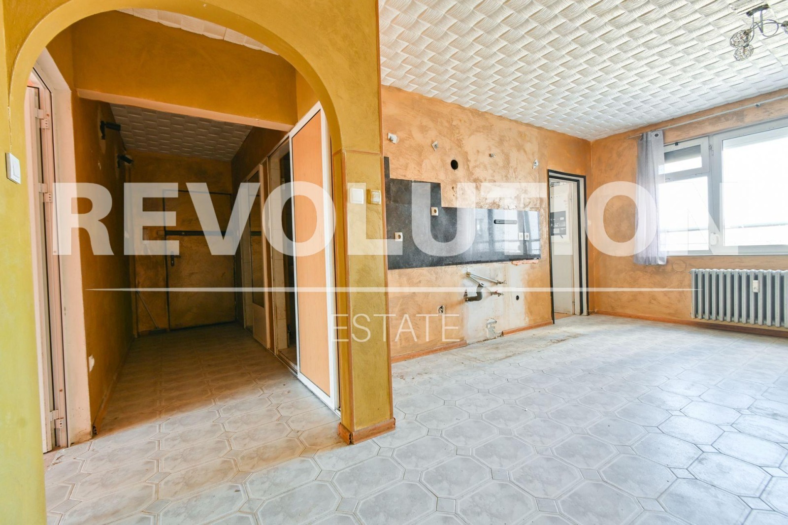 Продава 3-СТАЕН, гр. София, Сухата река, снимка 3 - Апартаменти - 53887871