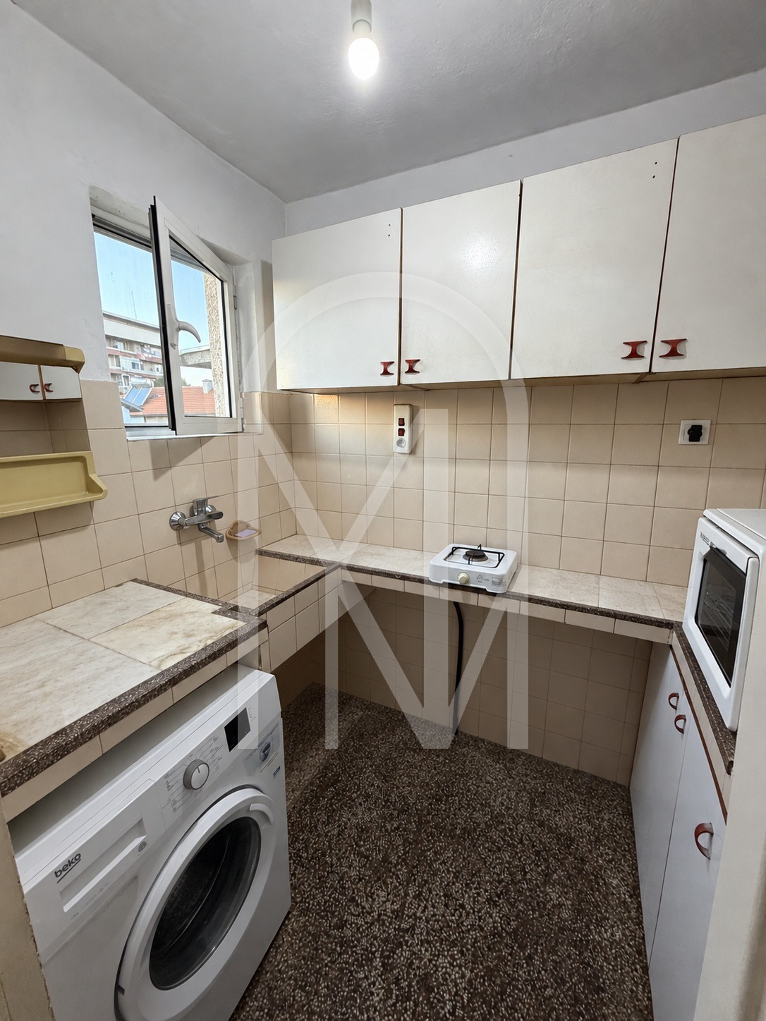 Продава ЕТАЖ ОТ КЪЩА, гр. Кърджали, Байкал, снимка 15 - Етаж от къща - 56332314