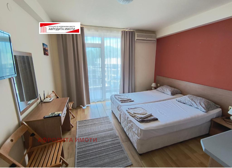 Продава 1-СТАЕН в област Бургас, к.к. Слънчев бряг - 33 кв.м / 52 000 € » 101 703.16 лв., АФРОДИТА ИМОТИ