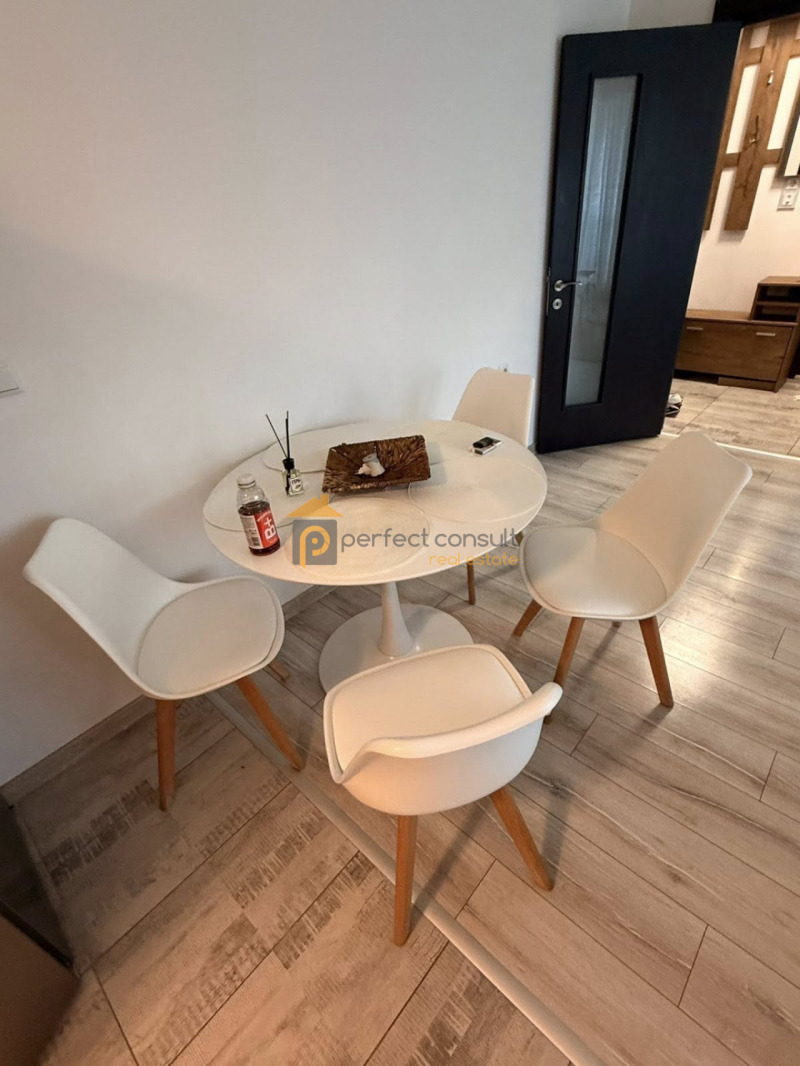 For Sale  1 bedroom Plovdiv , Hristo Smirnenski , 60 sq.m | 78239077 - image [3]