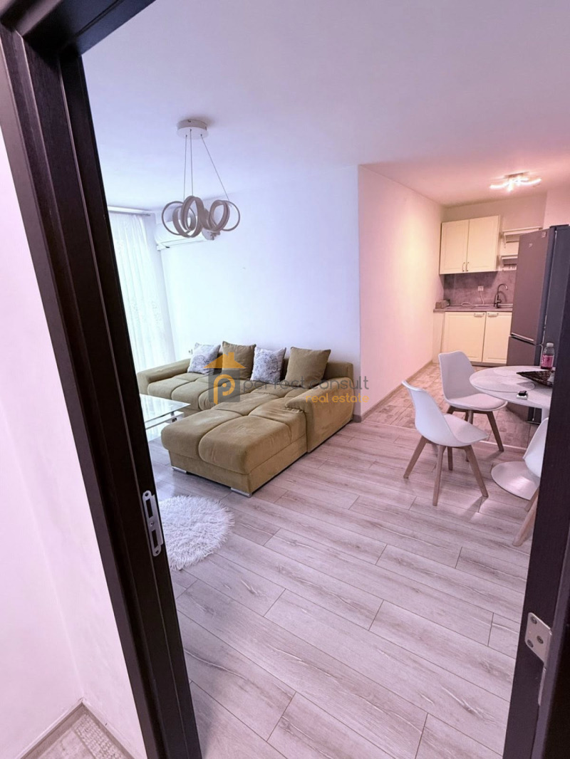 For Sale  1 bedroom Plovdiv , Hristo Smirnenski , 60 sq.m | 78239077 - image [2]