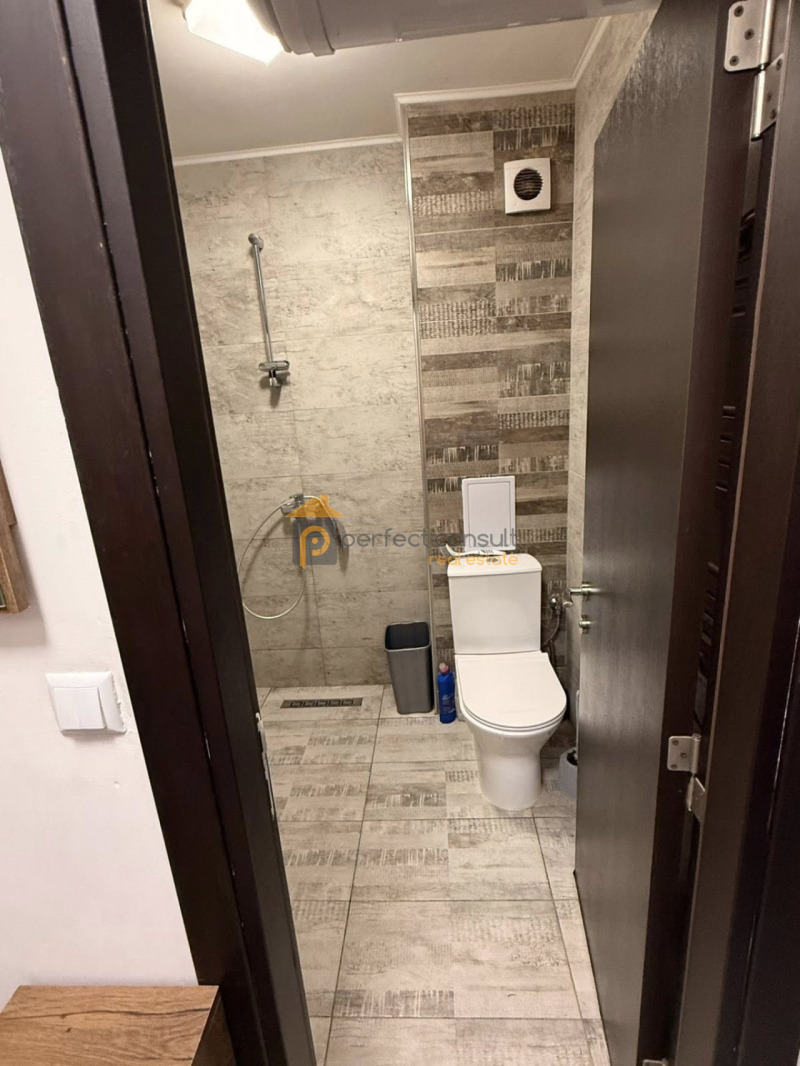 For Sale  1 bedroom Plovdiv , Hristo Smirnenski , 60 sq.m | 78239077 - image [9]