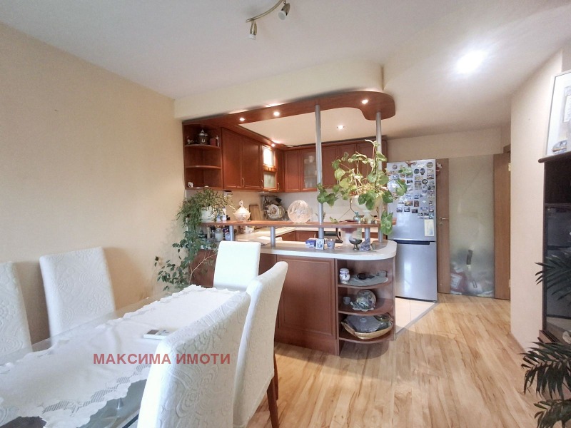 En venta  2 dormitorios Burgas , Izgrev , 64 metros cuadrados | 89593193 - imagen [7]