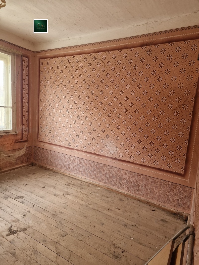 Продава КЪЩА, с. Смочево, област Кюстендил, снимка 8 - Къщи - 53424399