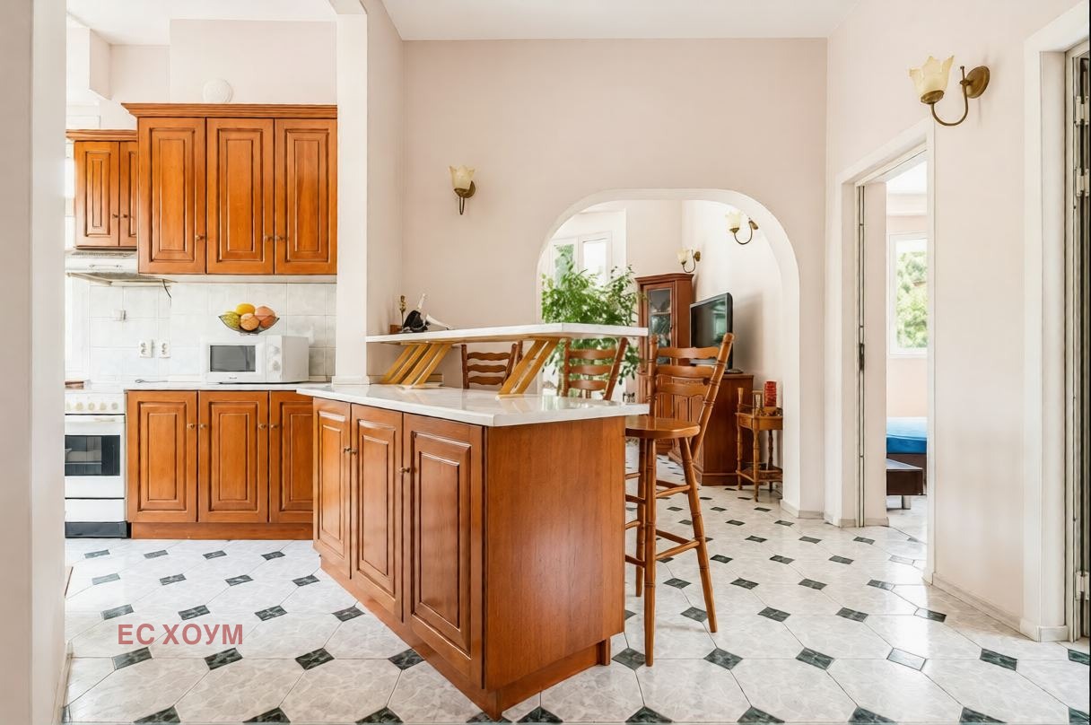Продава 3-СТАЕН, гр. София, Център, снимка 12 - Апартаменти - 56071053