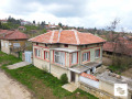Продава КЪЩА, област Габрово, с. Добромирка • 65000 € • 54814763 — Holmes.bg