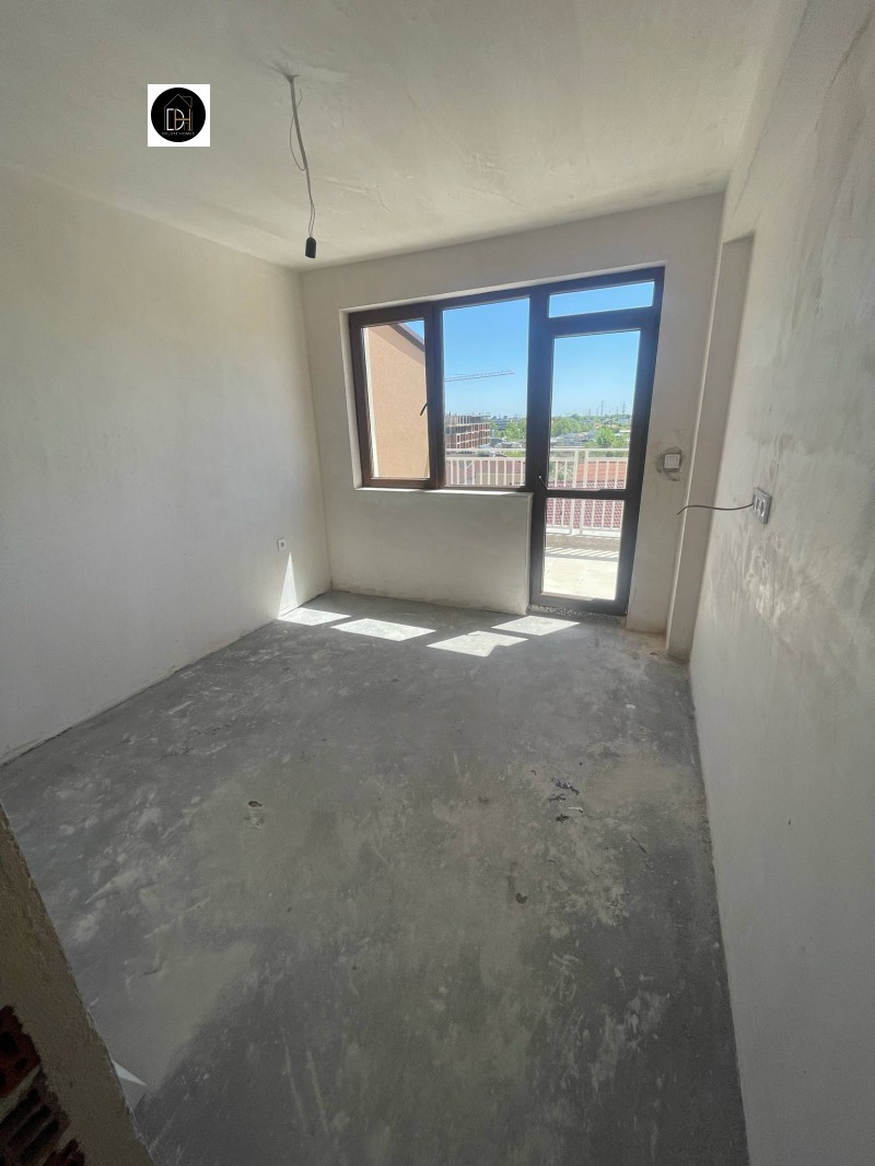Til salg  1 soveværelse Plovdiv , Ostromila , 87 kvm | 81352775 - billede [2]