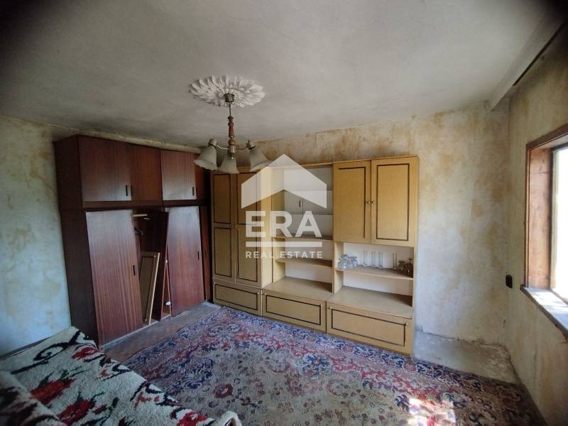 Продава КЪЩА, с. Езерово, област Варна, снимка 6 - Къщи - 47355948