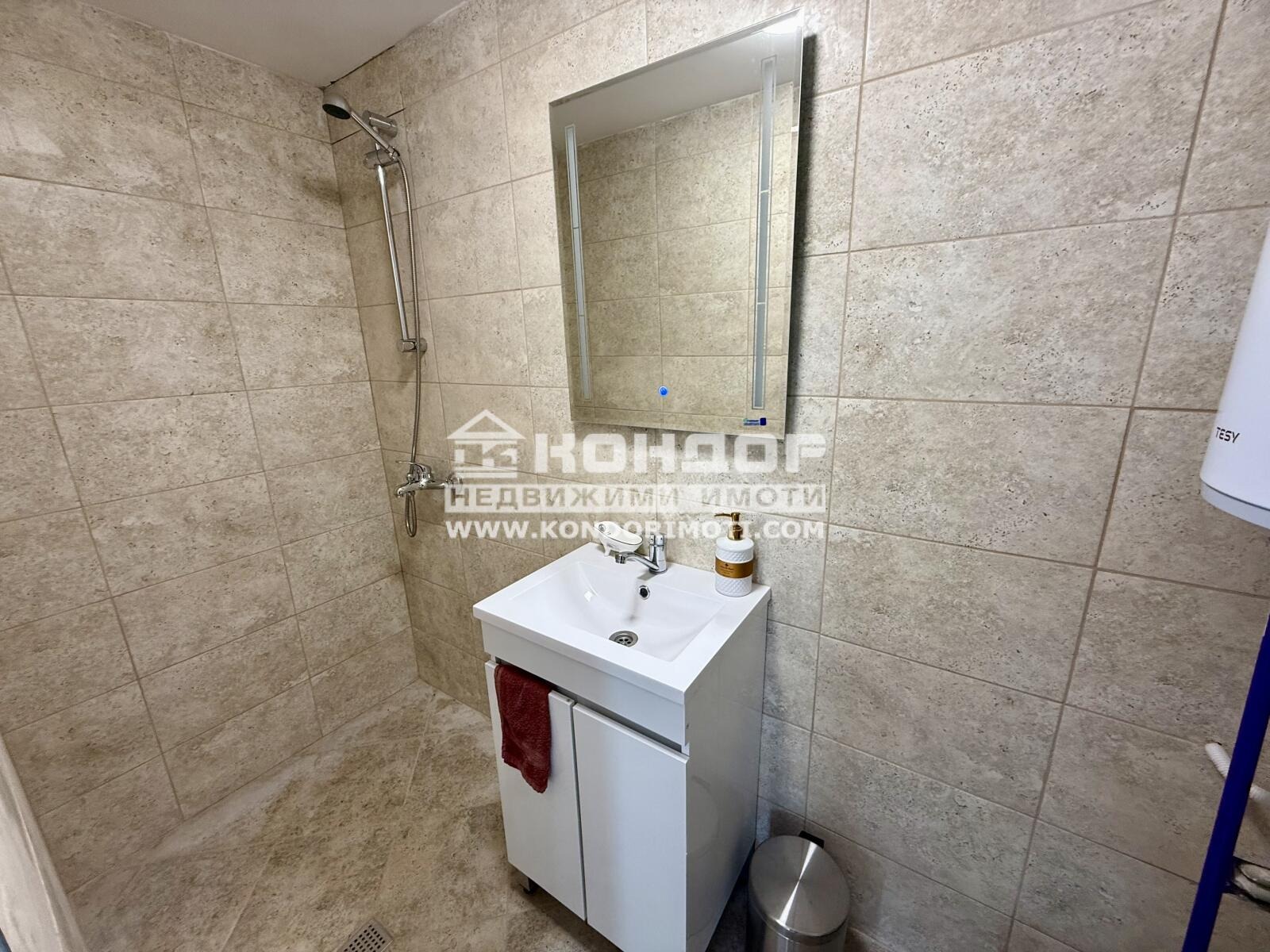 Продава ОФИС, гр. Пловдив, Беломорски, снимка 7 - Офиси - 53995352