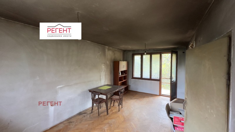 Продава КЪЩА, с. Новаковци, област Габрово, снимка 3 - Къщи - 50456091