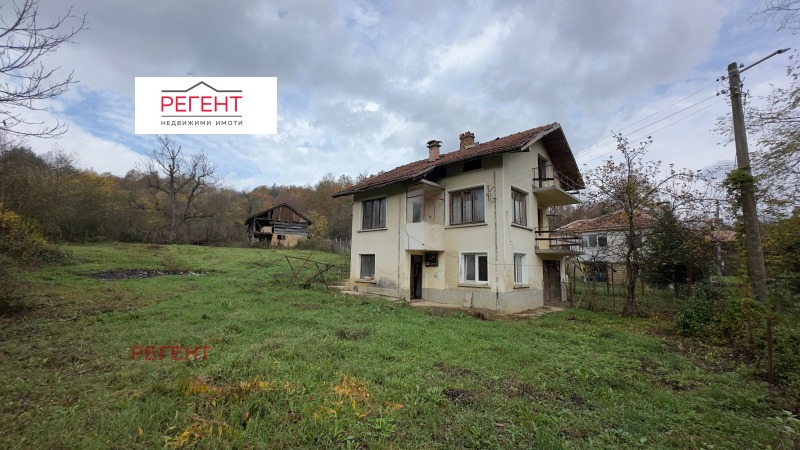 Продава КЪЩА, с. Новаковци, област Габрово, снимка 13 - Къщи - 50456091