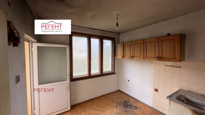 Продава КЪЩА, с. Новаковци, област Габрово, снимка 4 - Къщи - 50456091