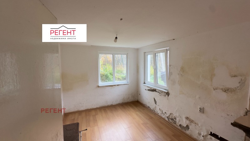 Продава КЪЩА, с. Новаковци, област Габрово, снимка 6 - Къщи - 50456091