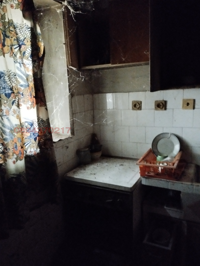 Продава КЪЩА, с. Николаево, област Плевен, снимка 2 - Къщи - 52869449