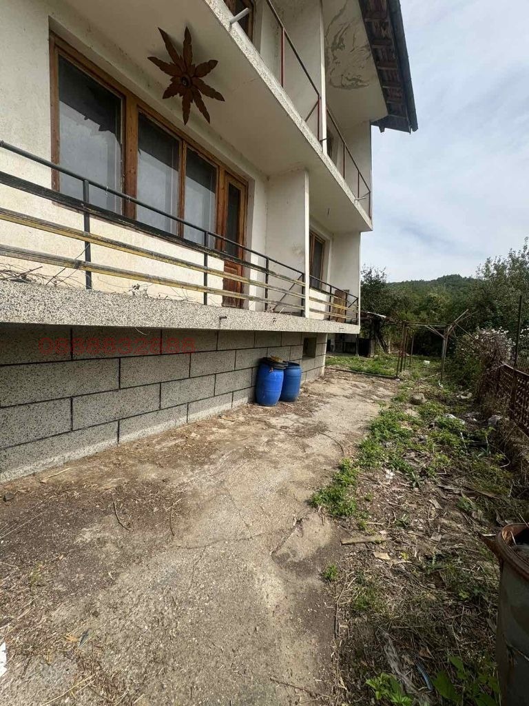 Продава  Къща област Ловеч , с. Орешак , 300 кв.м | 51708181 - изображение [3]