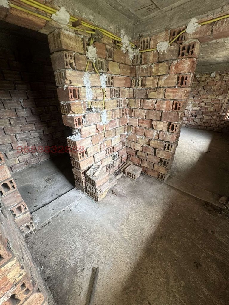 Продава  Къща област Ловеч , с. Орешак , 300 кв.м | 51708181 - изображение [5]