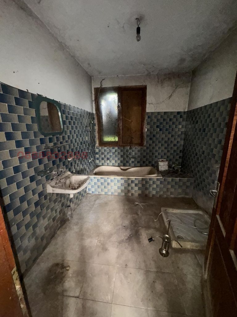 Продава  Къща област Ловеч , с. Орешак , 300 кв.м | 51708181 - изображение [10]