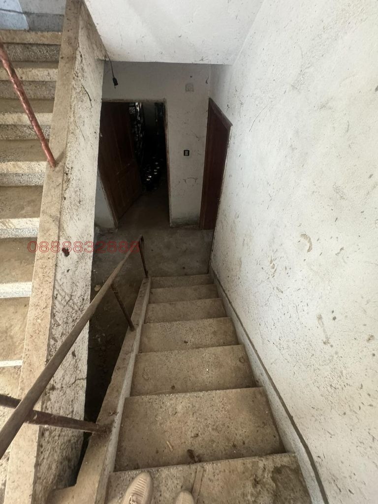Продава  Къща област Ловеч , с. Орешак , 300 кв.м | 51708181 - изображение [7]