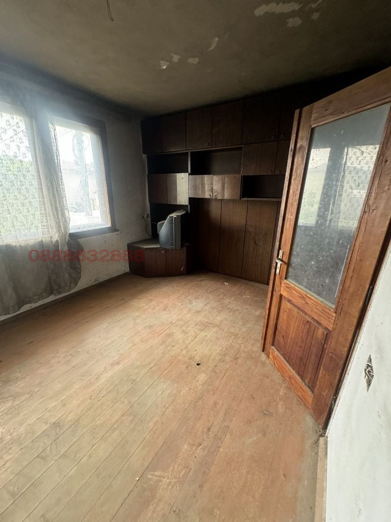 Продава  Къща област Ловеч , с. Орешак , 300 кв.м | 51708181 - изображение [12]