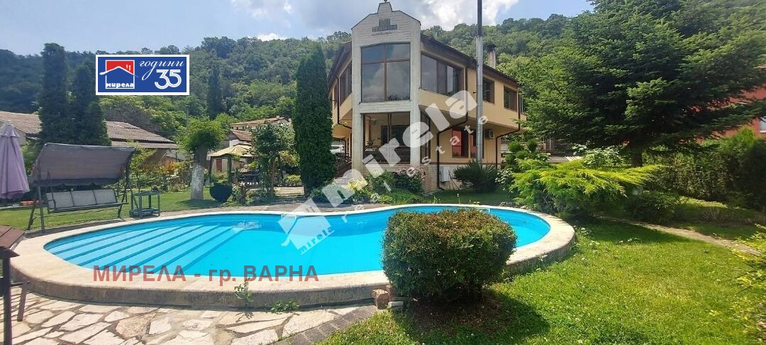 Продава КЪЩА, гр. Варна, Аспарухово