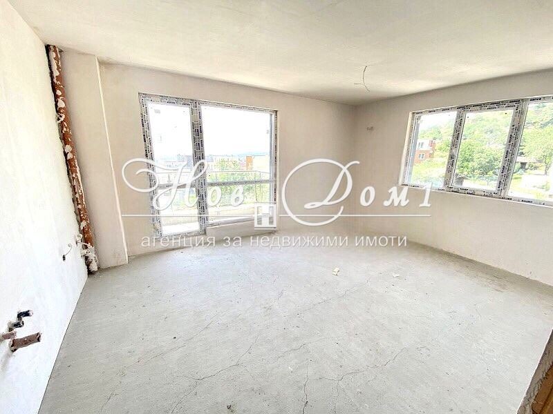 À venda  1 quarto Plovdiv , Mladejki Halm , 79 m² | 91149533 - imagem [2]