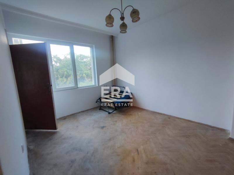 Продава  3-стаен град Хасково , Дружба 1 , 96 кв.м | 46212322 - изображение [3]