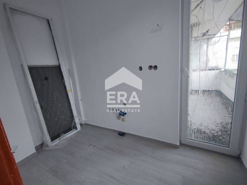 Продава  3-стаен град Хасково , Дружба 1 , 96 кв.м | 46212322 - изображение [5]