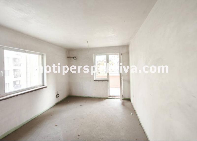 Продава 3-СТАЕН, гр. Пловдив, Кючук Париж, снимка 2 - Апартаменти - 52605750