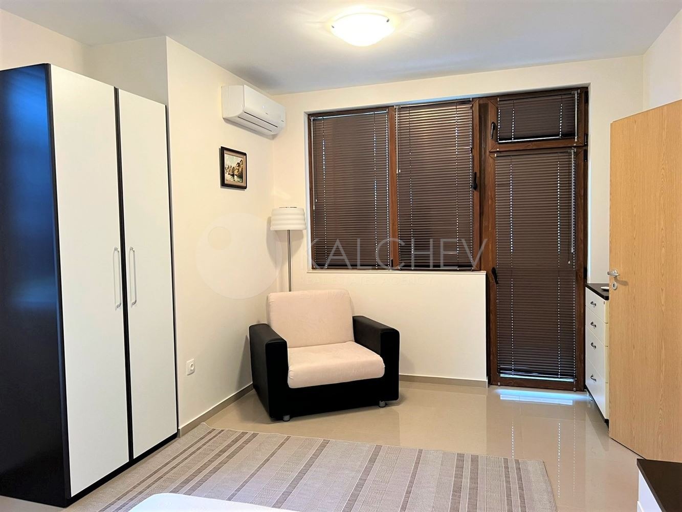 Продава КЪЩА, гр. Балчик, област Добрич, снимка 12 - Къщи - 54602429