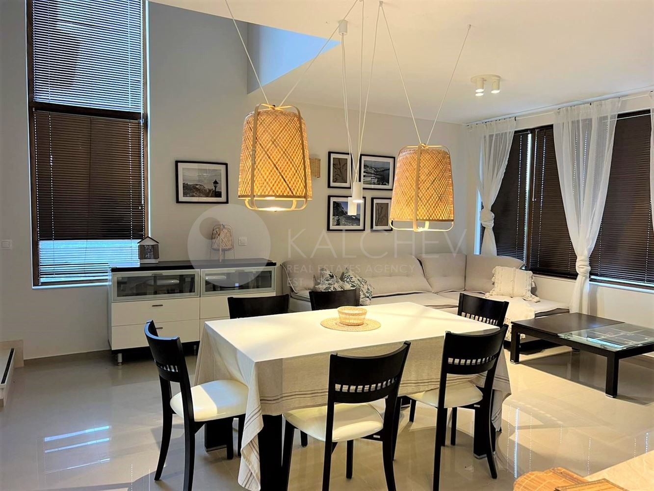 Продава КЪЩА, гр. Балчик, област Добрич, снимка 6 - Къщи - 54602429