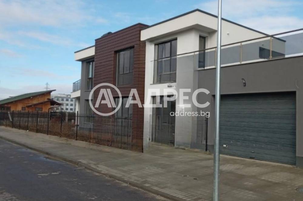 Продава КЪЩА, гр. Пловдив, Остромила, снимка 4 - Къщи - 55612438