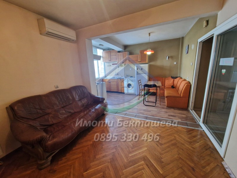 Продава 2-СТАЕН в град Русе, Хъшове - 67 кв.м / 155 000 € » 303 153.65 лв., ИМОТИ БЕКТАШЕВА