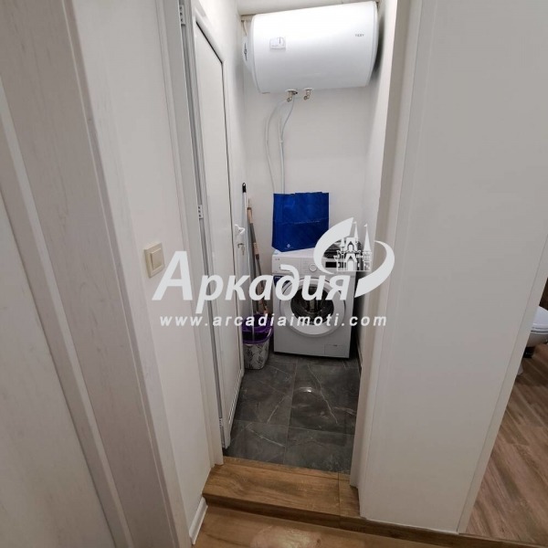 For Sale  1 bedroom Plovdiv , Hristo Smirnenski , 85 sq.m | 98103586 - image [9]