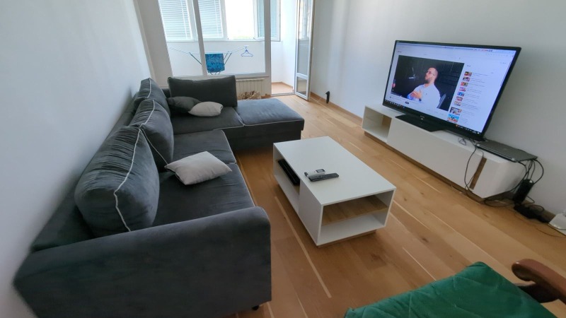 Eladó  1 hálószoba Sofia , Mladost 4 , 67 négyzetméter | 81388174