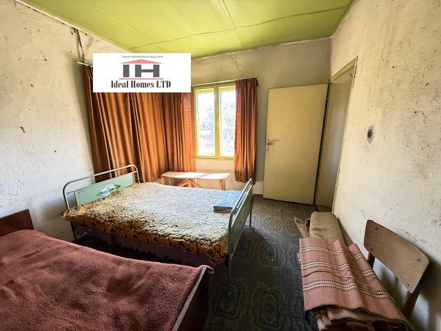 Продава КЪЩА, с. Патреш, област Велико Търново, снимка 13 - Къщи - 54335466